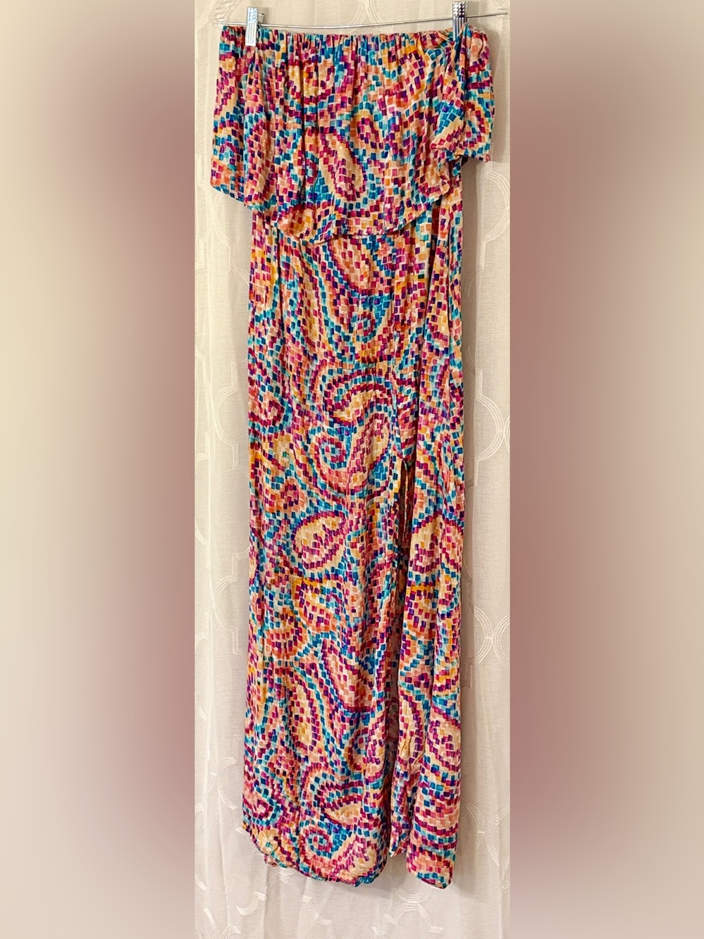 La Blanca Off Shoulder Paisley Maxi Dress Colorful Resort | Small